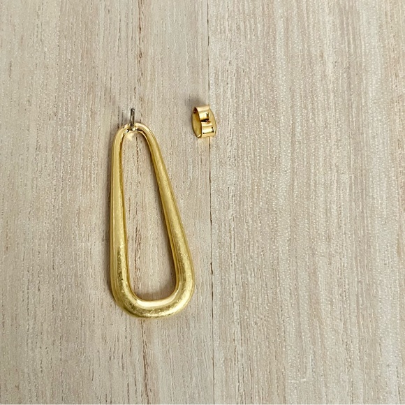 Madewell teardrop front hoop earrings - new - Picture 3 of 4